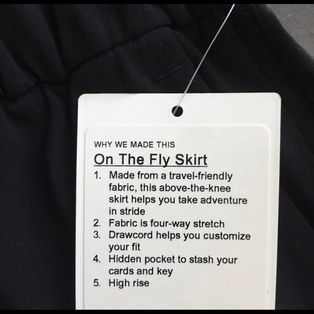 Lululemon On The Fly Skirt NEW never worn SZ 6
21" - Picture 3 of 6